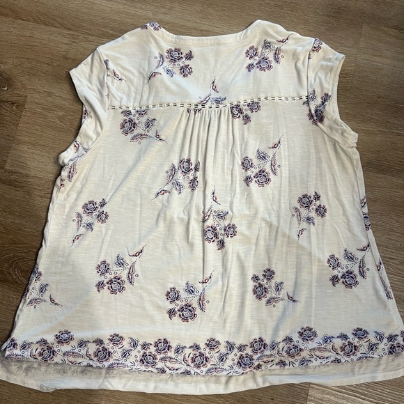 Patterned blouse - Picture 2 of 4